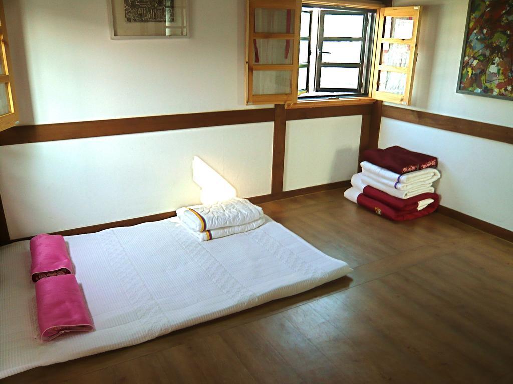 Guesthouse In Picture Jeonju Værelse billede